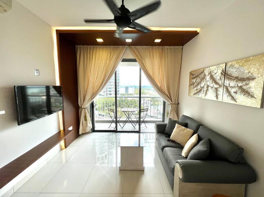 Teega Suites Puteri Harbour Iskandar Puteri #Poolview Seaview Nusajaya  Exterior foto